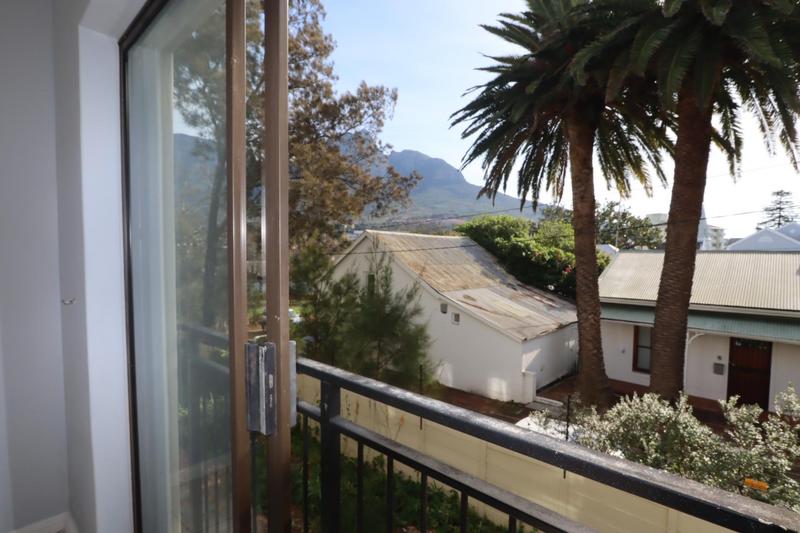 To Let 1 Bedroom Property for Rent in Rondebosch Western Cape